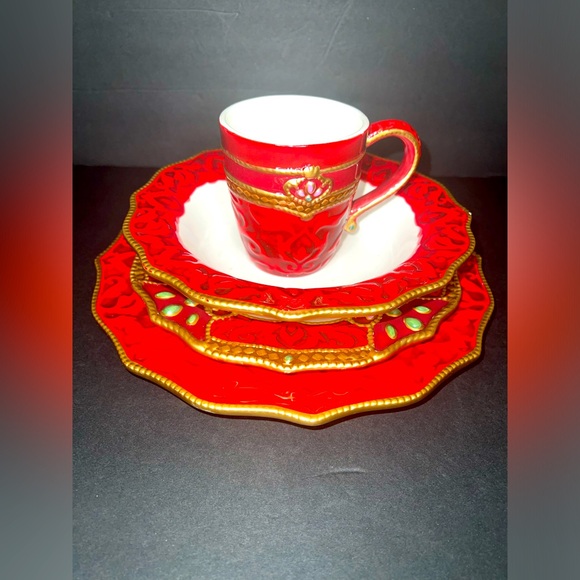 FITZ AND FLOYD Renaissance Holiday 4-Piece Hand-Painted Dinnerware Set